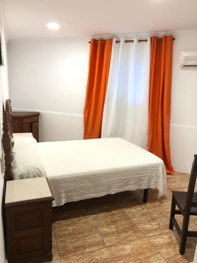 Hotel Manantiales Torremolinos Kültér fotó