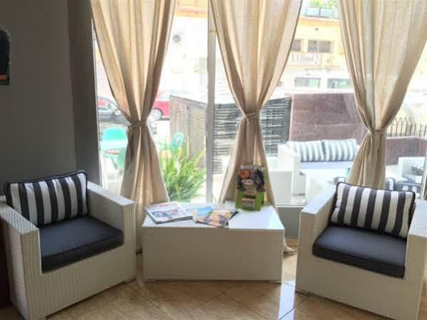 Hotel Manantiales Torremolinos Kültér fotó