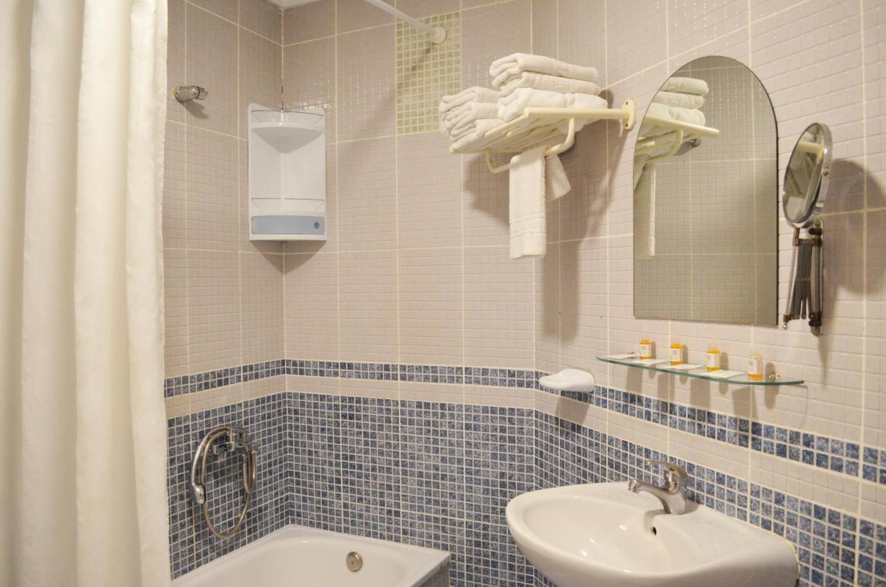 Hotel Manantiales Torremolinos Kültér fotó